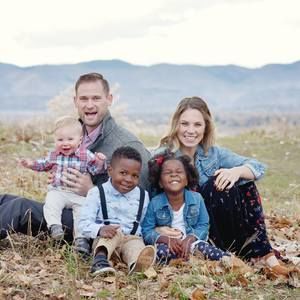 Meet your Posher, Lorin